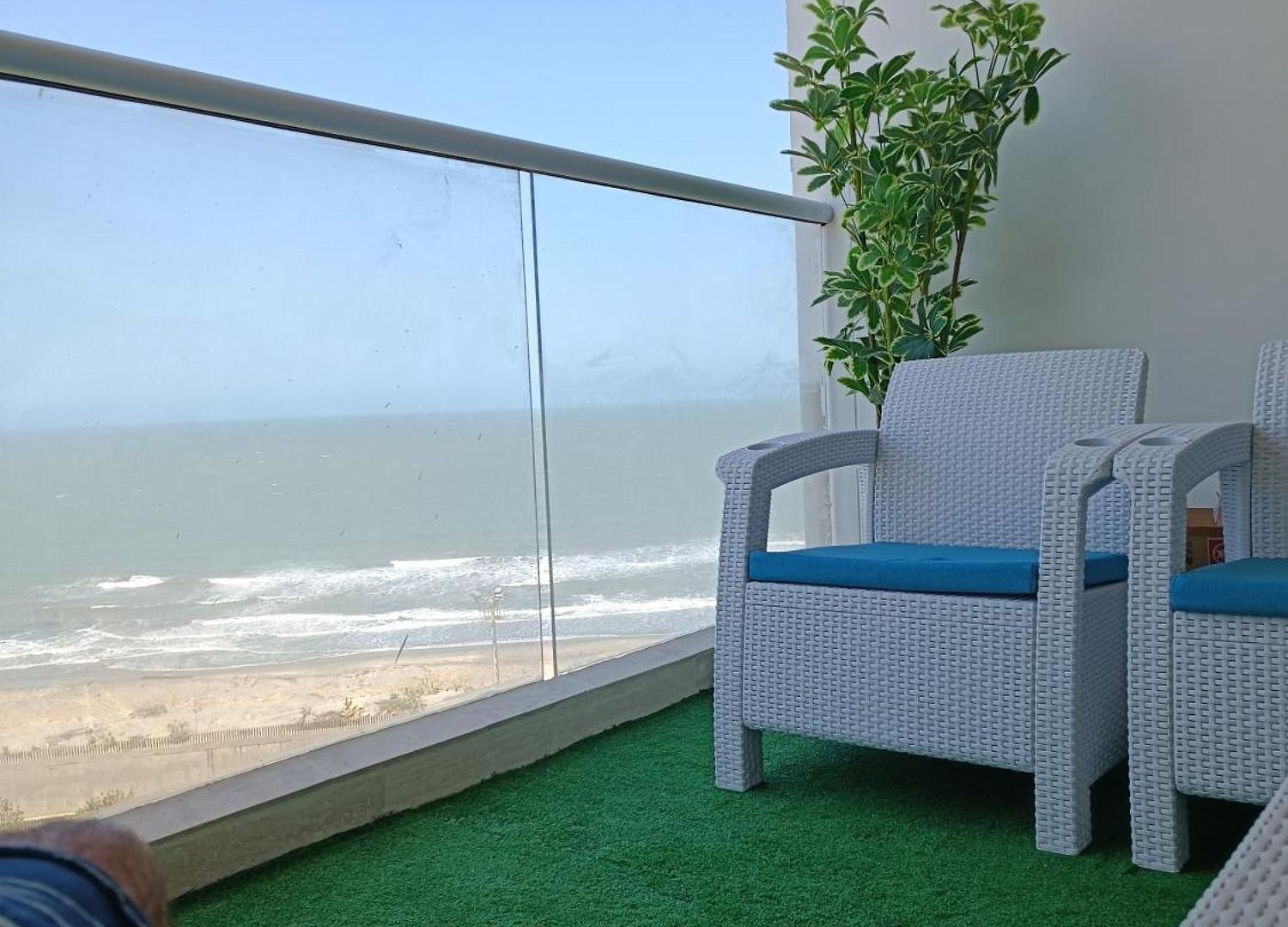 Frente Al Mar Amoblado Apartamento