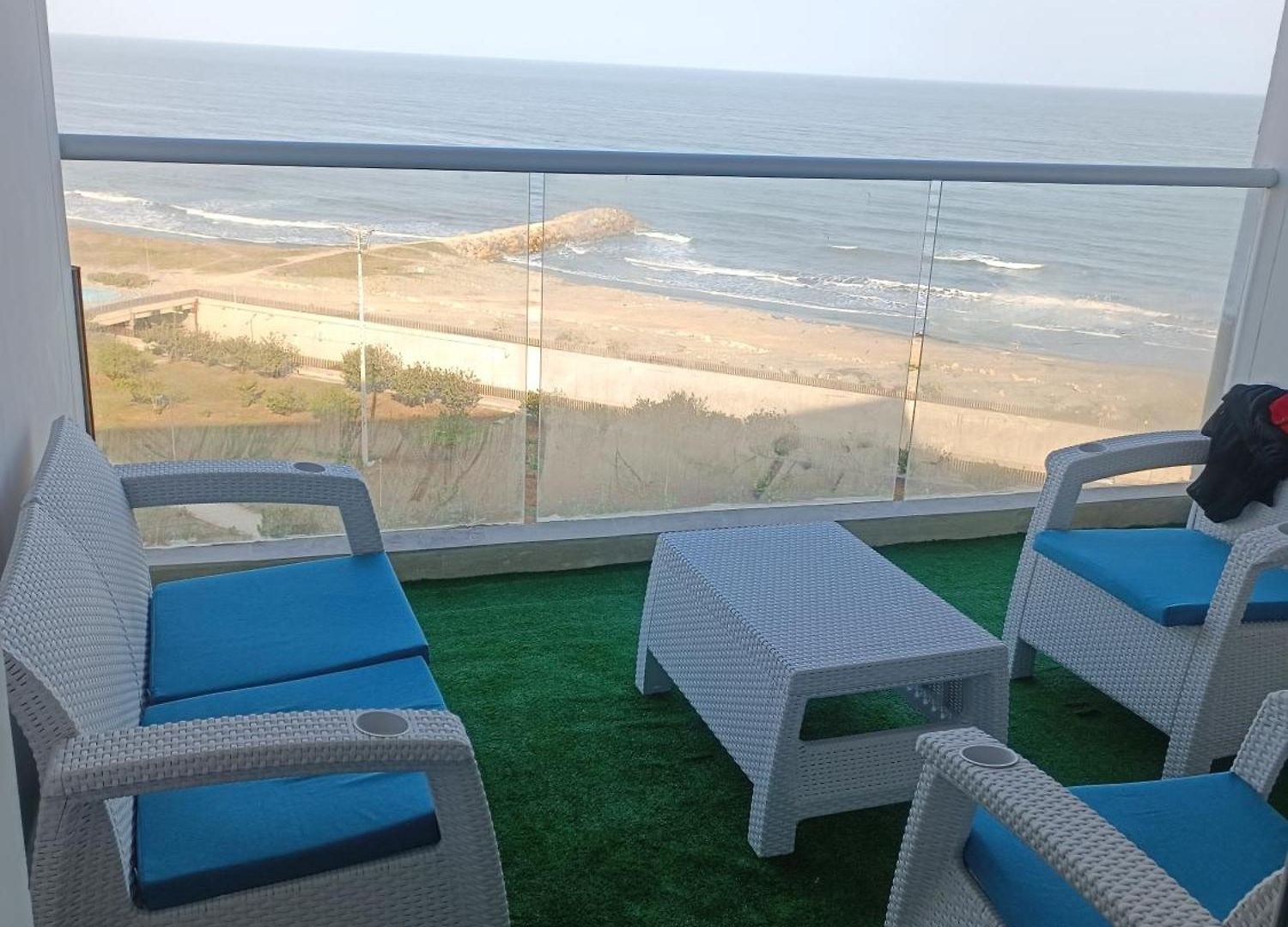 Frente Al Mar Amoblado Apartamento