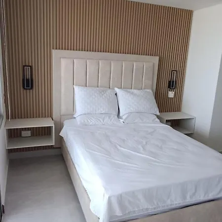 Apartamento Frente Al Mar Amoblado