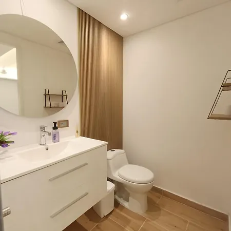 Apartamento Frente Al Mar Amoblado *