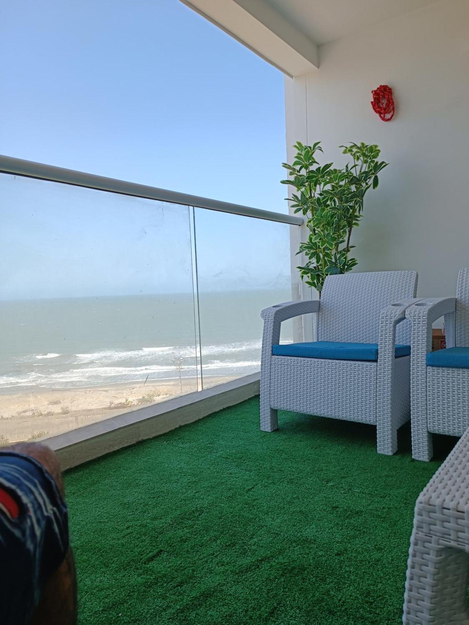 Frente Al Mar Amoblado Apartamento